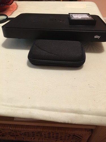 Sky kabel receiver esd 160c - q,